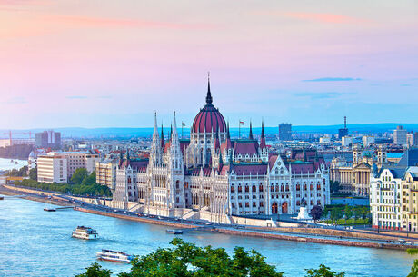 Budapeşte Turu Anadolu Jet Havayolları ile 4 Gece 2025