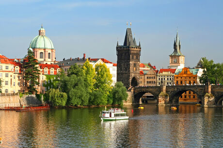 Prag Turu Türk Havayolları ile 3 Gece 4 Gün