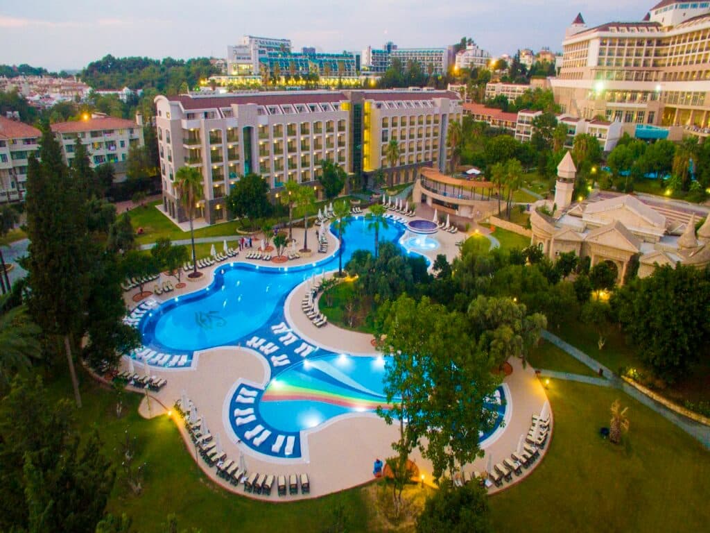Horus Paradise Luxury Resort 2