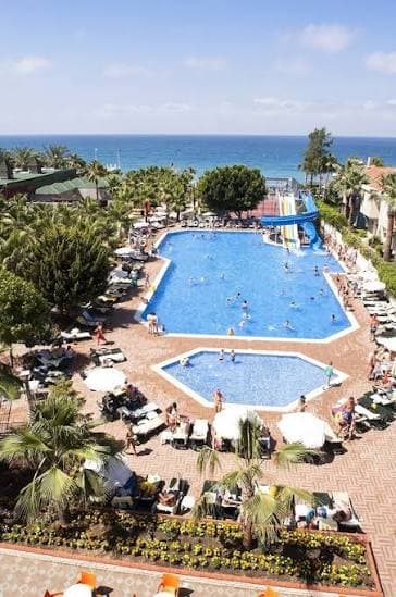 Concordia Celes Hotel