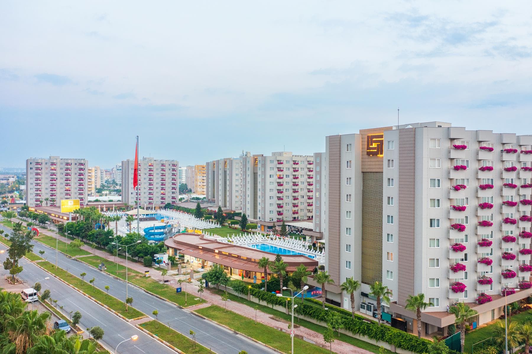 Grand Park Lara 4