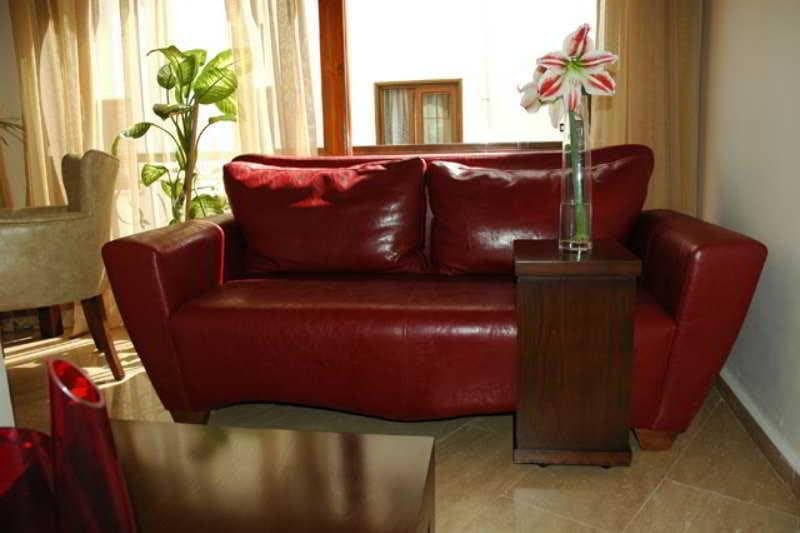 British Hotel 4