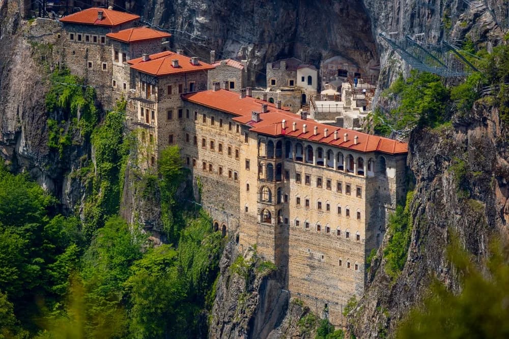 holiway travel sumela manastiri trabzon dag yamac