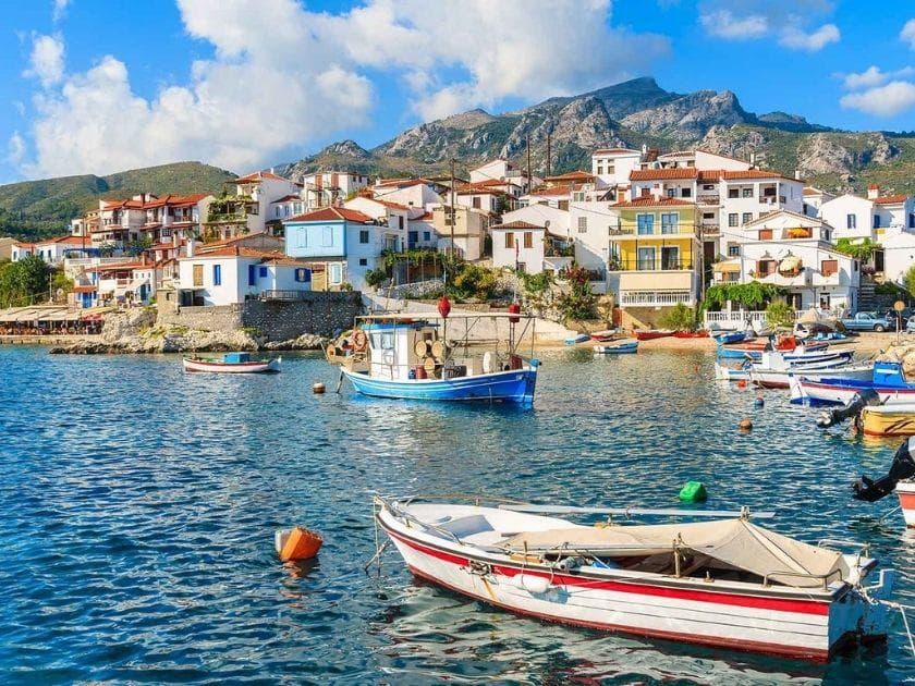 Ege'nin Gizli Cenneti Samos Adası Kuşadası Hareketli ( 4 Gece Konaklamalı Ekonomik )