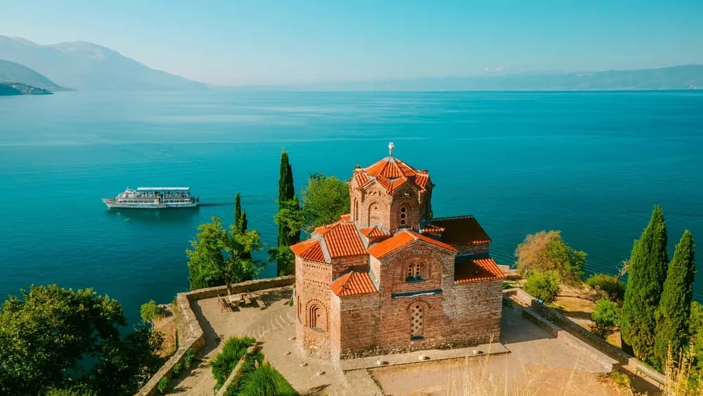 Bodrum Çıkışlı Kosovalı Büyük Balkanlar Turu AJet ile Extra Turlar ve Akşam Yemekleri Dahil SJJ-SJJ