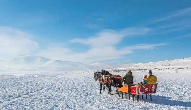 cildir golu nerede holiway.jpg