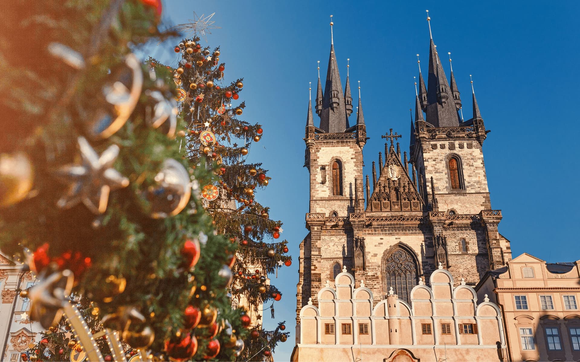 Uçaklı Orta Avrupa Noel Pazarları ve Kış Masalı