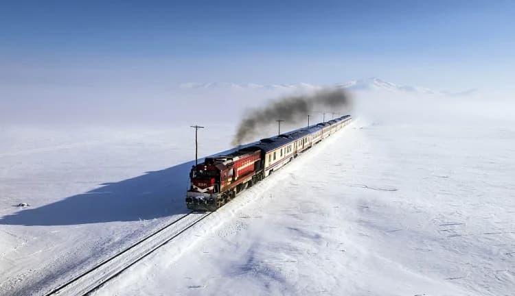 dogu ekspresi tren yolculugu.jpg