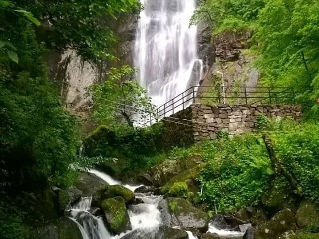29 Ekim Özel İkonik Karadeniz Yaylalar ve Batum Turu Trabzon Başlar| 3 Gece Konaklamalı Uçaklı Ankara Çıkışlı