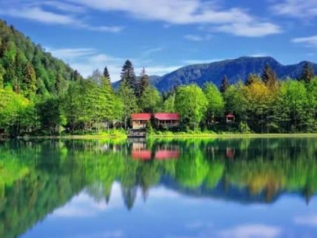 29 Ekim Özel Uçaklı İkonik Butik Doğu Karadeniz Trabzon Rize Artvin Turu | 2 Gece Konaklamalı İstanbul Çıkışlı
