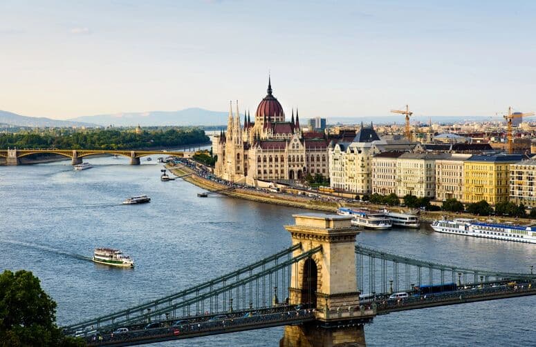 Süper Promosyon Prag - Viyana - Budapeşte Turu Pegasus HY ile 4 Gece
