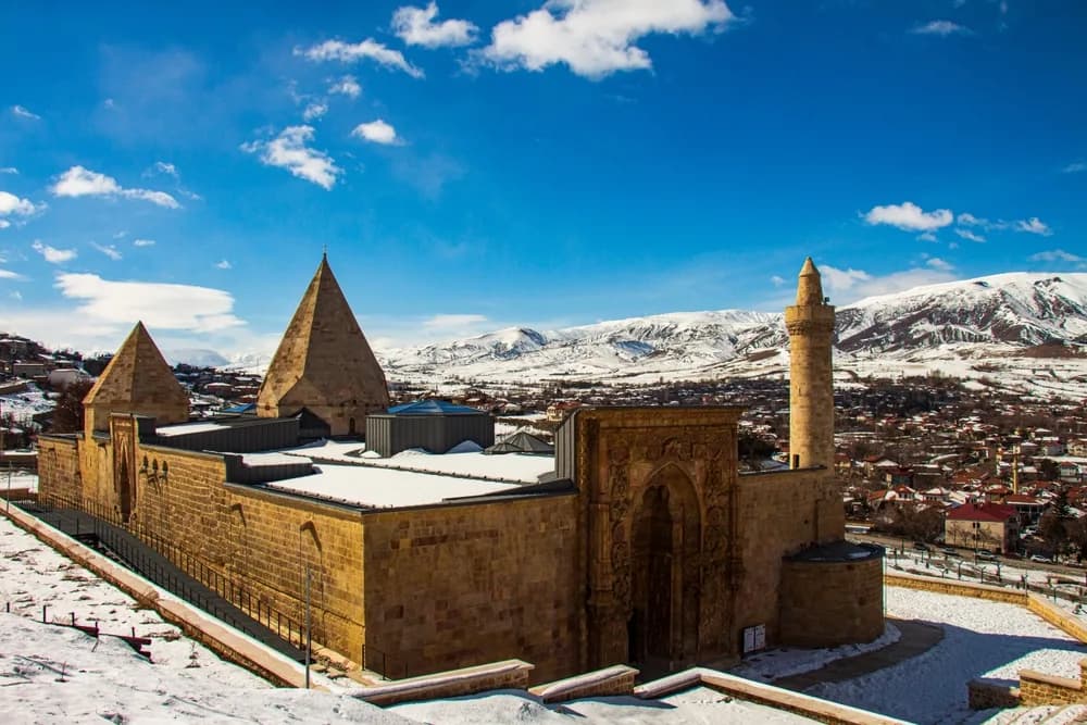 divrigi gezi turu holiway travel