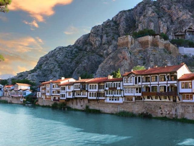 Kasım Ara Tatil Özel İkonik Amasya Tokat Sivas | Adana, Tarsus ve Mersin Çıkışlı 2 Gece Konaklamalı