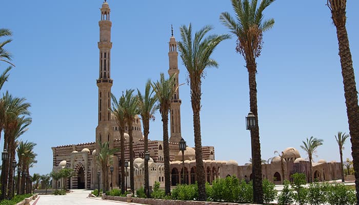 Sharm El Sheikh Kahire Turu Yılbaşı Özel Ajet ile 6 Gece 7 Gün (Sharm Gider-Kahire Döner)