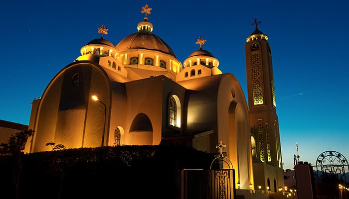 Kahire-Sharm Turu Yılbaşı Özel Ajet ile 3 Gece Transfer Saatine Kadar Otel Kullanımlı(Kahire Gider-Sharm Döner)