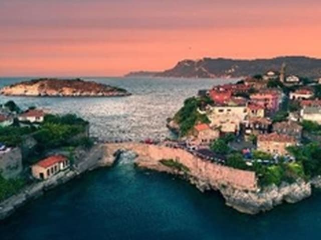 29 Ekim Özel İkonik Batı Karadeniz Turu 1 Gece Konaklamalı İstanbul Hareketli