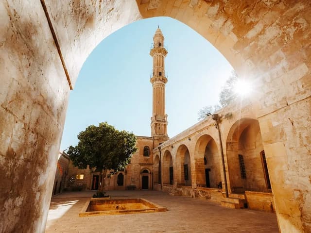 Touristx Özel İkonik Butik Mardin Turu| 2 Gece Konaklamalı Uçaklı İstanbul Çıkışlı  | Diyarbakır Başlar