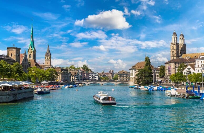 Elit Alsace Noel Pazarları Turu THY ile 3 Gece Ekstra Turlar Dahil ( ZRH - ZRH )