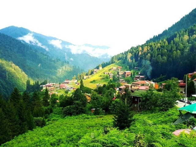 İkonik Karadeniz Yaylalar ve Batum Turu |4 Gece Konaklama (Batum ve Yayla Konaklama) İstanbul Çıkışlı