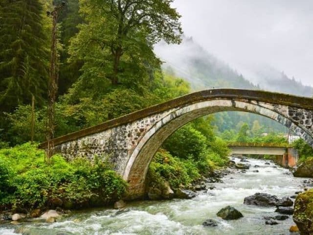 İkonik Karadeniz Yaylalar ve Batum Turu Trabzon Başlar| 3 Gece Konaklamalı Uçaklı İzmir Çıkışlı