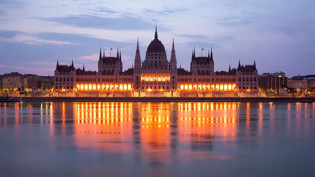 budapeste parlamento gece