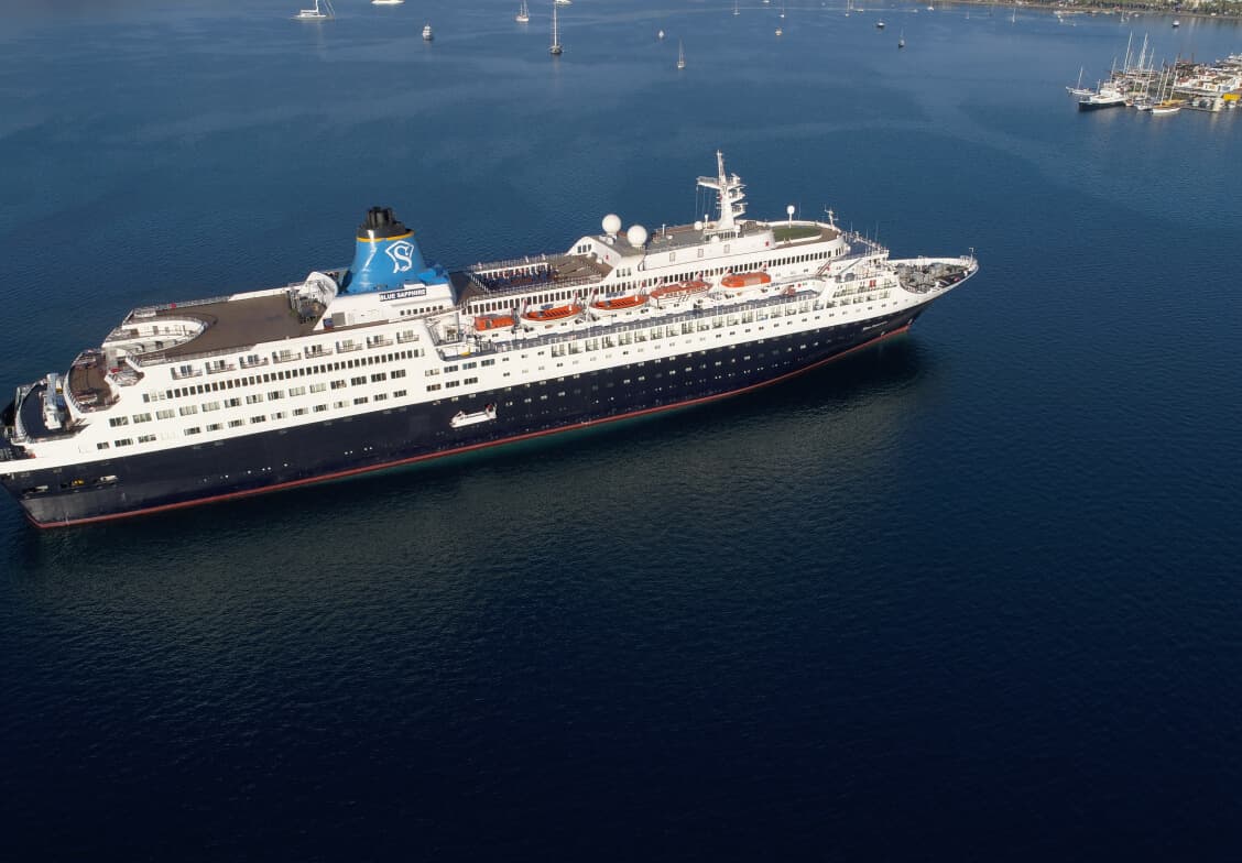 ÇEŞME HAREKETLİ SELECTUM BLU CRUISES İLE YUNAN ADALARI MİKONOS 2 GECE