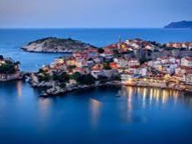 İkonik Safranbolu Amasra Abant Turu  1 Gece Otel  Konaklamalı İstanbul Çıkışlı