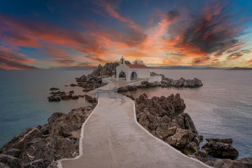 Sakız Adası Turu Çeşme Hareketli ( 1 Gece Konaklamalı )