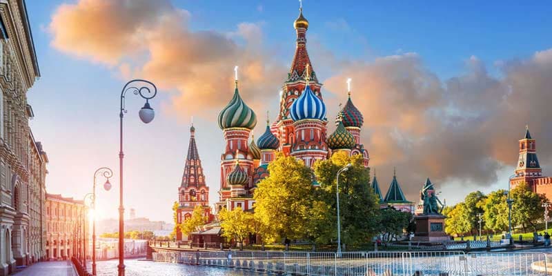 Ankara Çıkışlı Rusya'nın İki Başkenti Moskova & St. Petersburg Ajet İle 5 Gece Vize Dahil LED-VKO