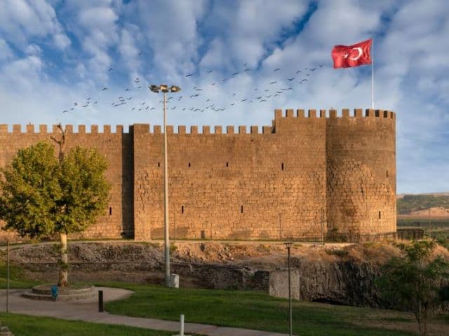 İkonik GAP Tarsus ve Adana Turu | 4 Gece Konaklamalı Otobüslü Uşak Çıkışlı