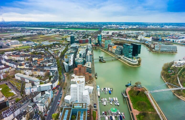 Elit Prag, Berlin, Amsterdam Turu THY ile 7 Gece Ekstra Turlar Dahil ( NUE-DUS )
