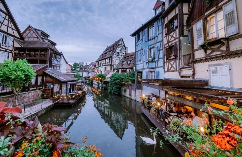 Elit İtalya, İsviçre, Alsace Turu THY ile 7 Gece Ekstra Turlar Dahil