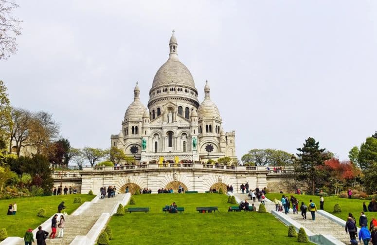 Elit Normandiya, Loire Vadisi Şatolar Paris Turu THY ile 5 Gece Ekstra Turlar Dahil