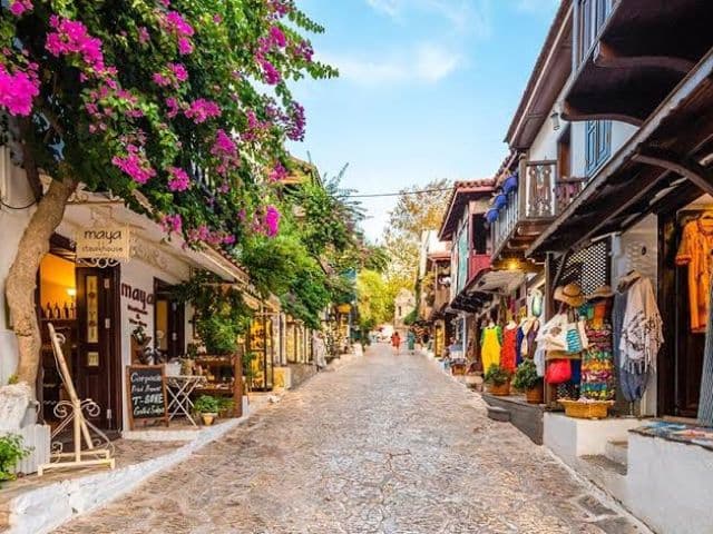 İkonik Antalya Kaş Fethiye Ölüdeniz Turu | 3 Gece Otel Konaklamalı İstanbul Çıkışlı