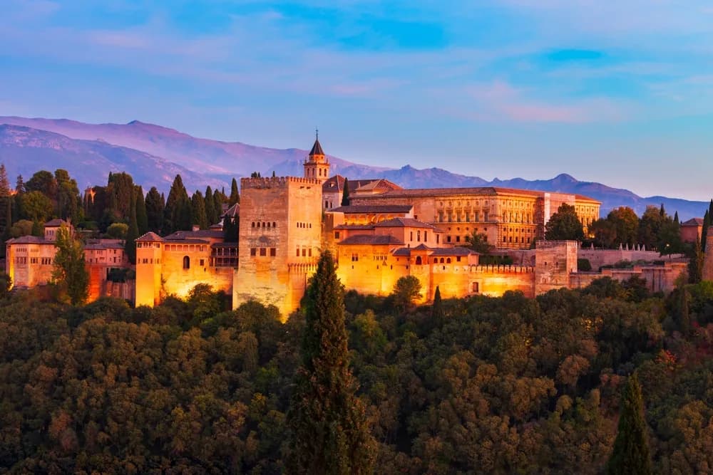 holiway travel alhambra sarayi granada genel