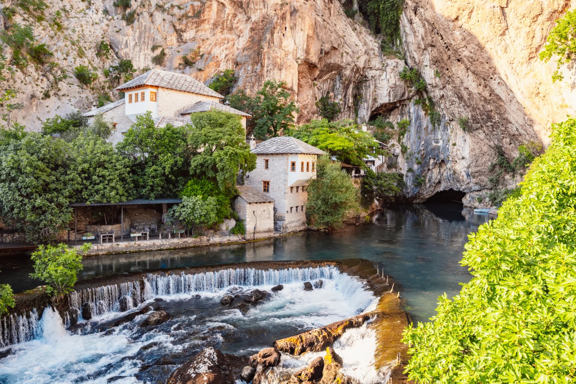 holiway travel blagaj tekke buna nehri