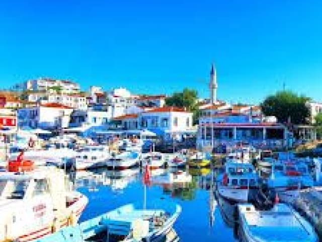İkonik Gökçeada Bozcaada Turu 1 Gece Otel Konaklamalı İstanbul Çıkışlı