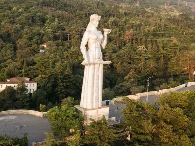 İkonik Erzurum Kars ve Gürcistan Turu Tiflis Batum Gori Borjomi Ayder 4 Gece Konaklamalı Uçaklı İstanbul Çıkışlı Erzurum Başlar