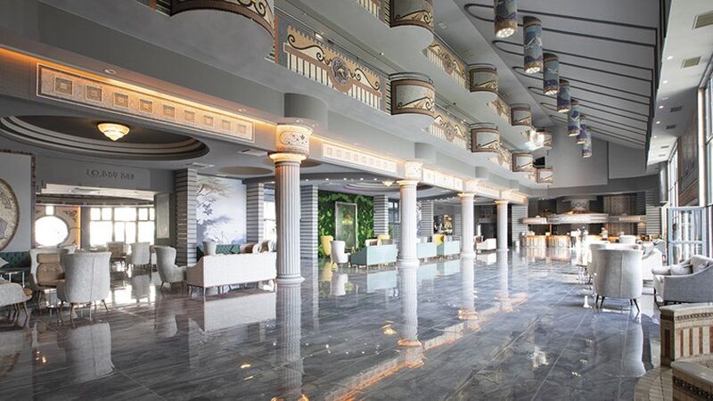Nova Park Hotel Side