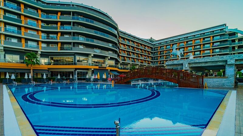Senza The Inn Resort & Spa Hotel