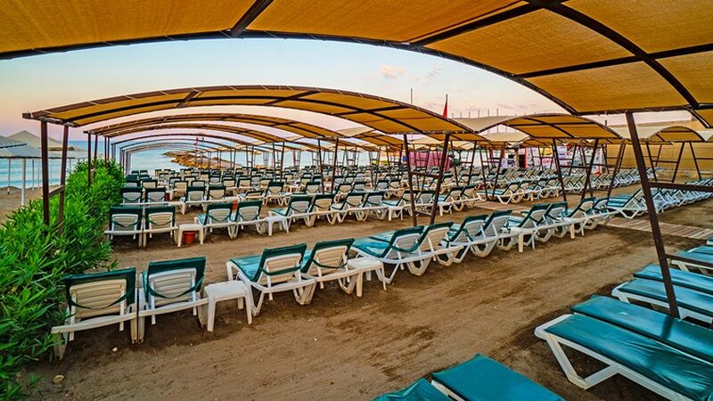 Senza The Inn Resort & Spa Hotel