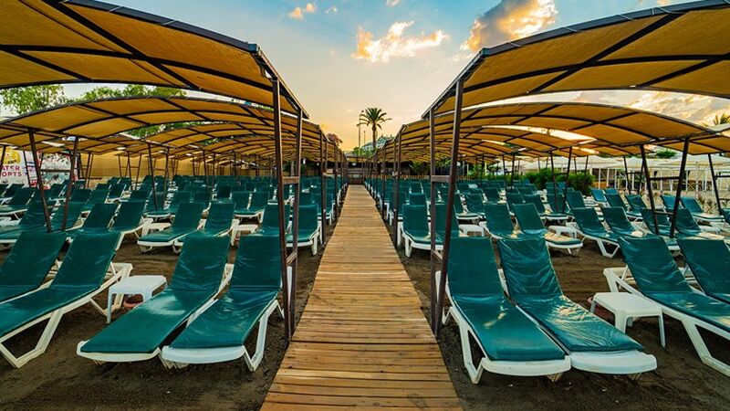 Senza The Inn Resort & Spa Hotel