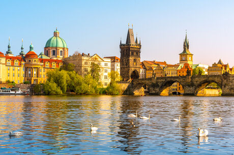 Prag Turu Türk Havayolları ile 3 Gece 4 Gün