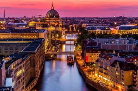 Berlin & Hamburg Turu Türk Havayolları Seferi İle Ramazan Bayramı Özel 3 Gece