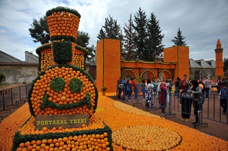 İzmir Çıkışlı Uçaklı Adana Portakal Çiçeği Festivali Turu