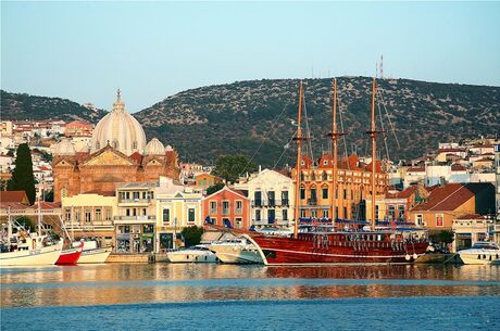 Dikili Hareketli Midilli Adası Turu 2 Gece 3 Gün IT001