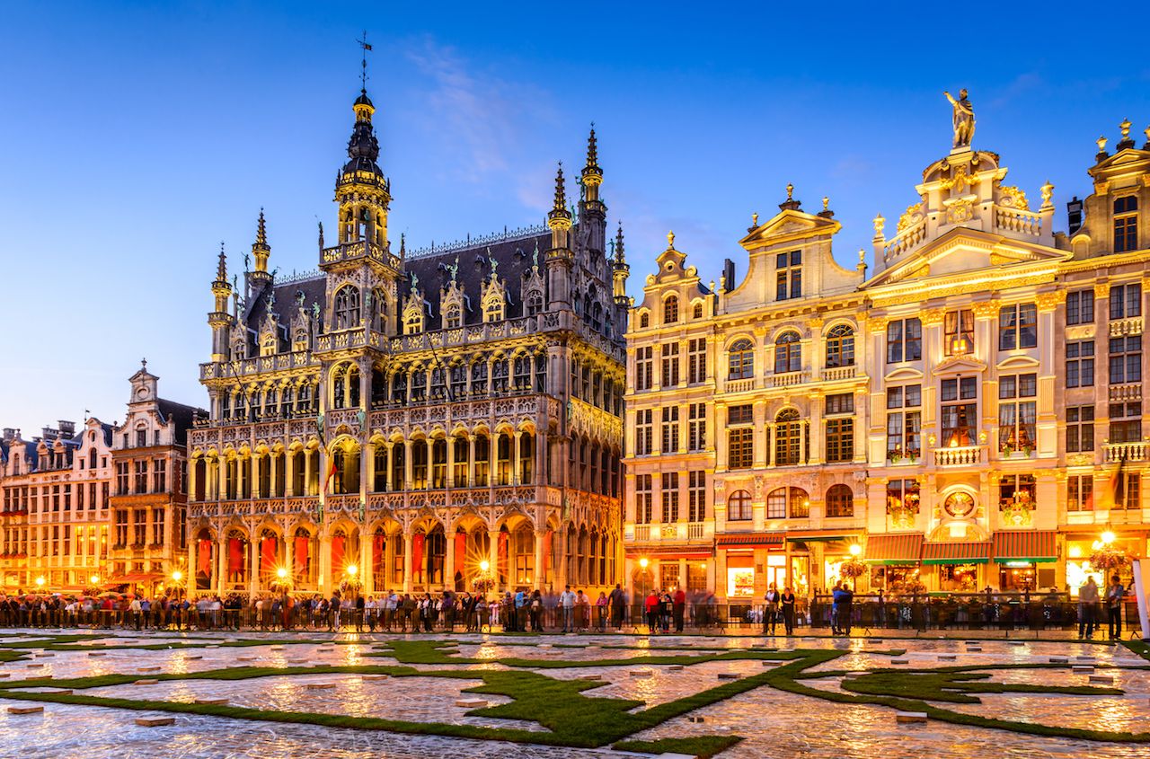 Benelüks Paris & Alsace Pegasus Hava Yolları İle 7 Gece 8 Gün Yaz Dönemi CRL-CRL TT001